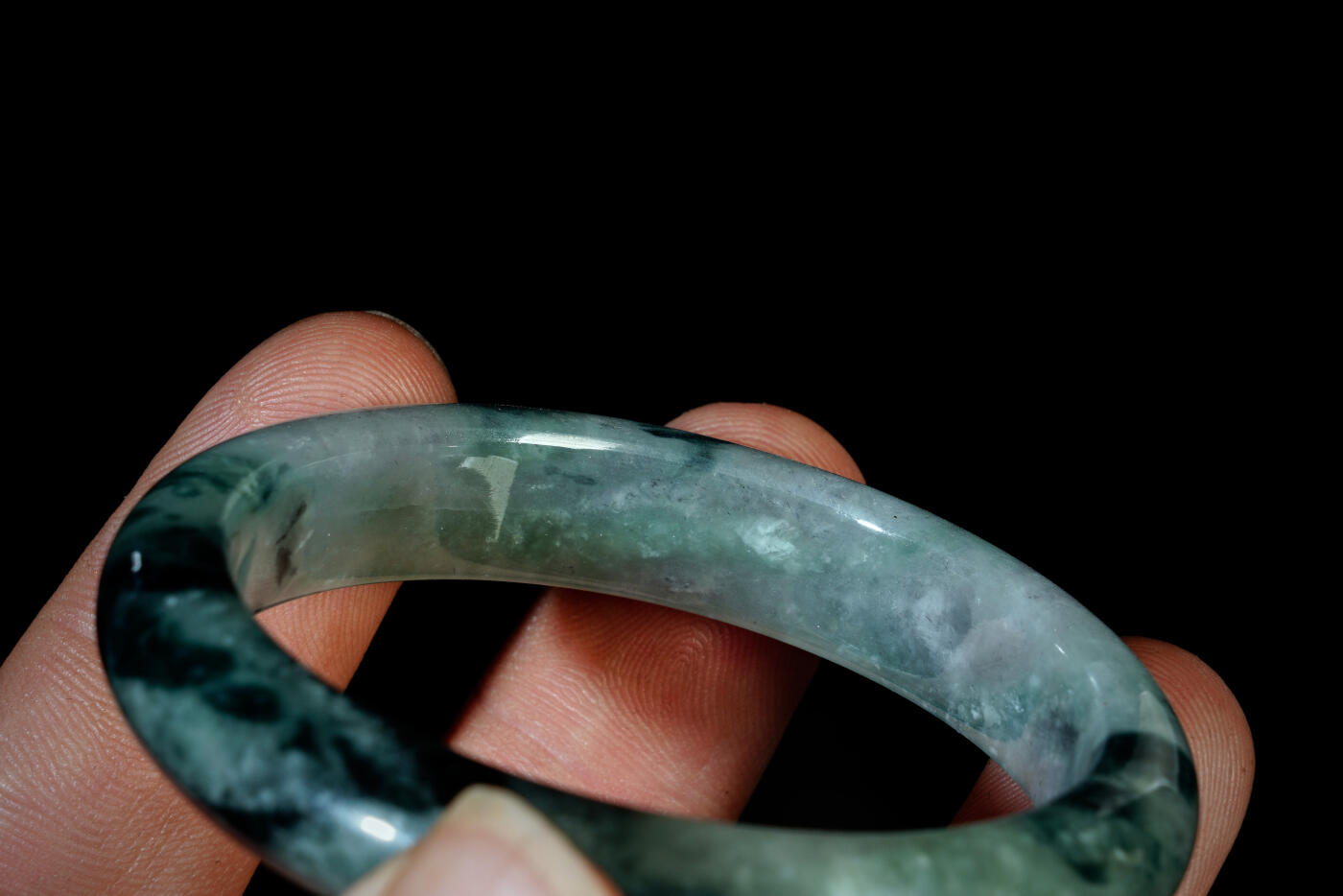 上海都达杂项专场三十一【全场包邮】  天然冰绿花翡翠手镯89-44