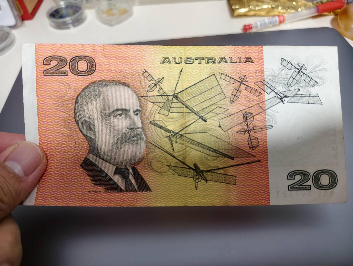 春节钱币瓷器清货捡漏拍场