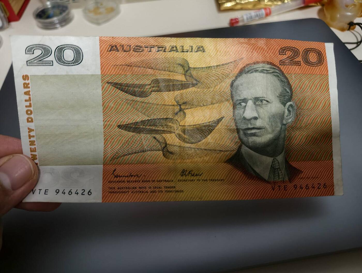 春节钱币瓷器清货捡漏拍场