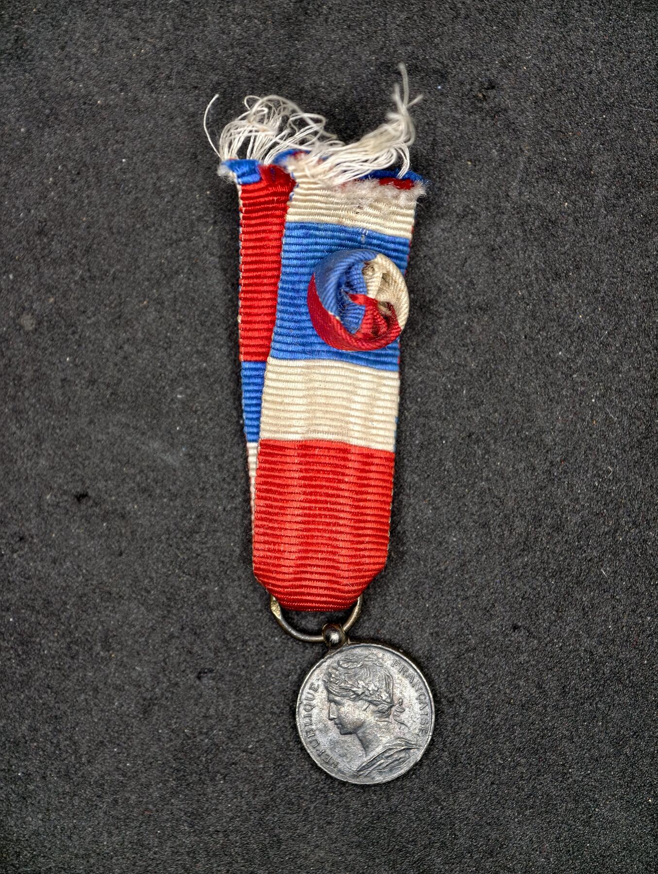 凯旋世界勋赏（第22期新年大拍）（欢迎送拍）（对拍品有疑问请询问客服，不接受到手刀，出价默认拍品品相。请认真阅读拍卖规则！出价默认已认可！）（收到货请录制开箱视频，无视频概不处理问题。）