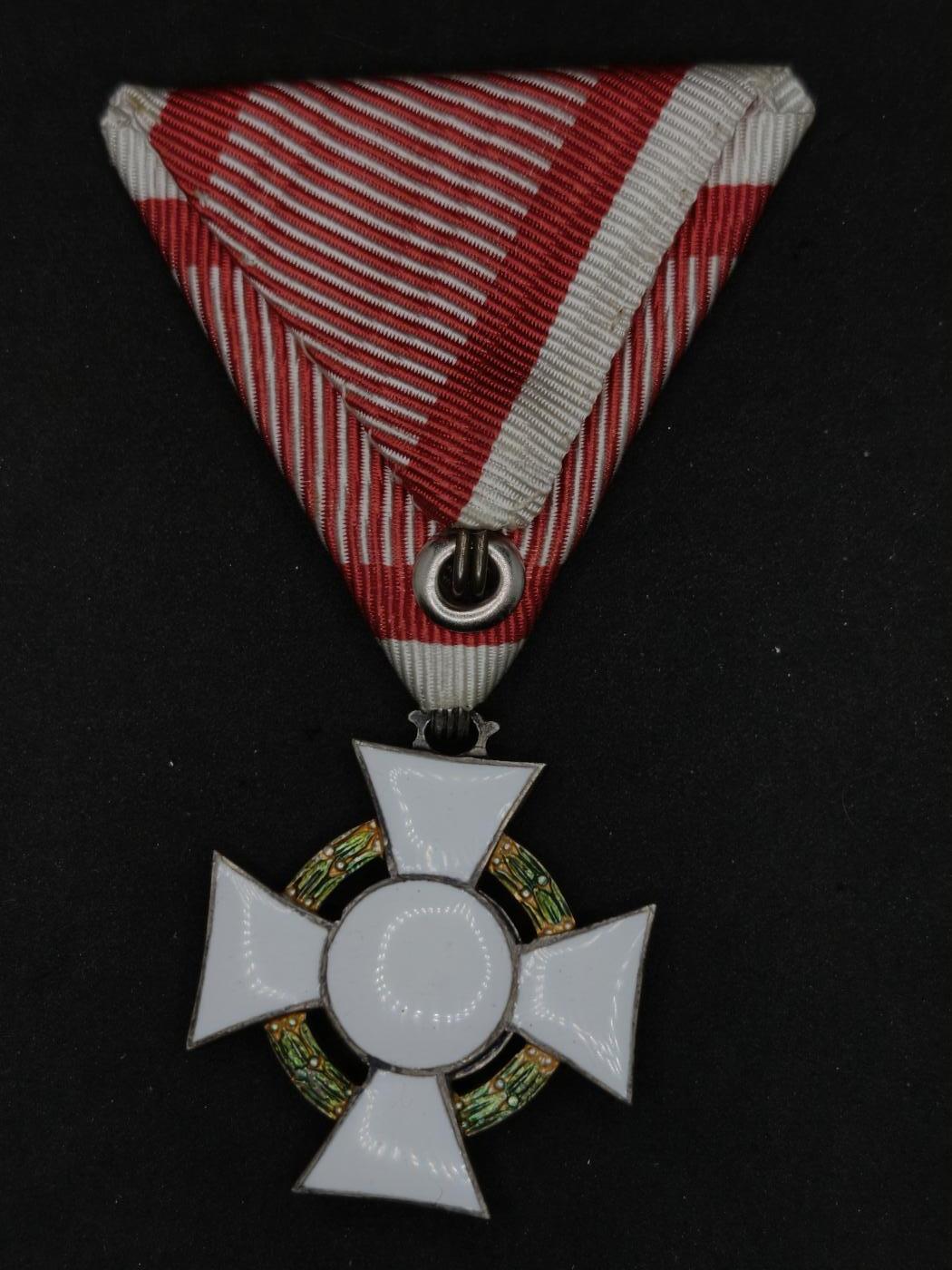 凯旋世界勋赏（第22期新年大拍）（欢迎送拍）（对拍品有疑问请询问客服，不接受到手刀，出价默认拍品品相。请认真阅读拍卖规则！出价默认已认可！）（收到货请录制开箱视频，无视频概不处理问题。）