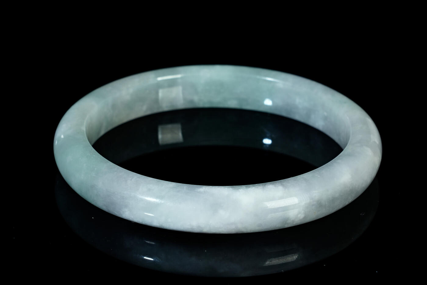 上海都达杂项专场三十一【全场包邮】  天然冰糯种绿花翡翠手镯89-48