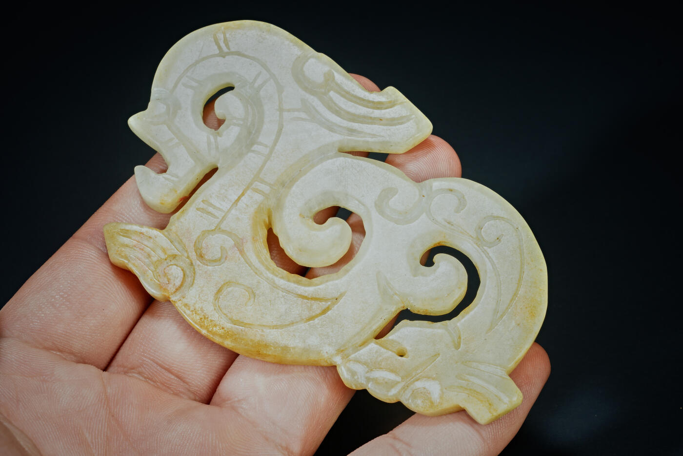 上海都达杂项专场三十一【全场包邮】  古玉龙形玉佩89-78