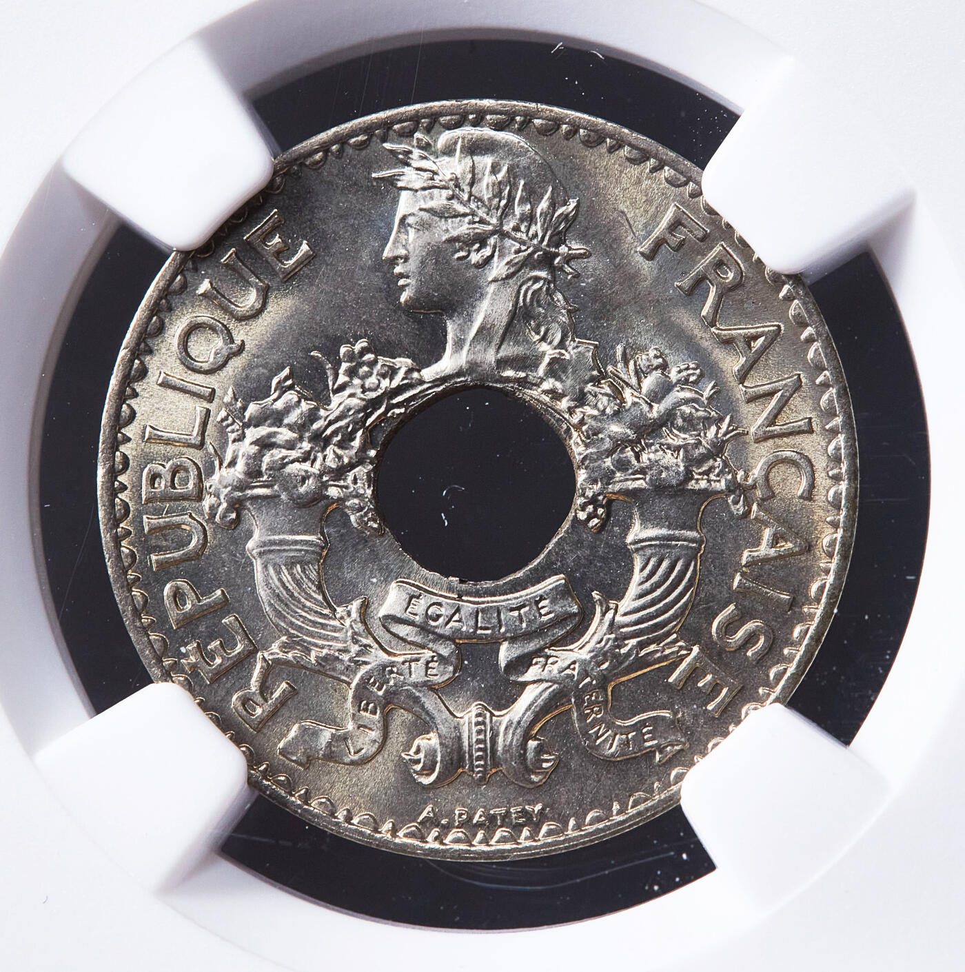 【俄甄集藏】马年新春第一拍 2026年(048)02-25星期三 晚 19:30 全场包邮