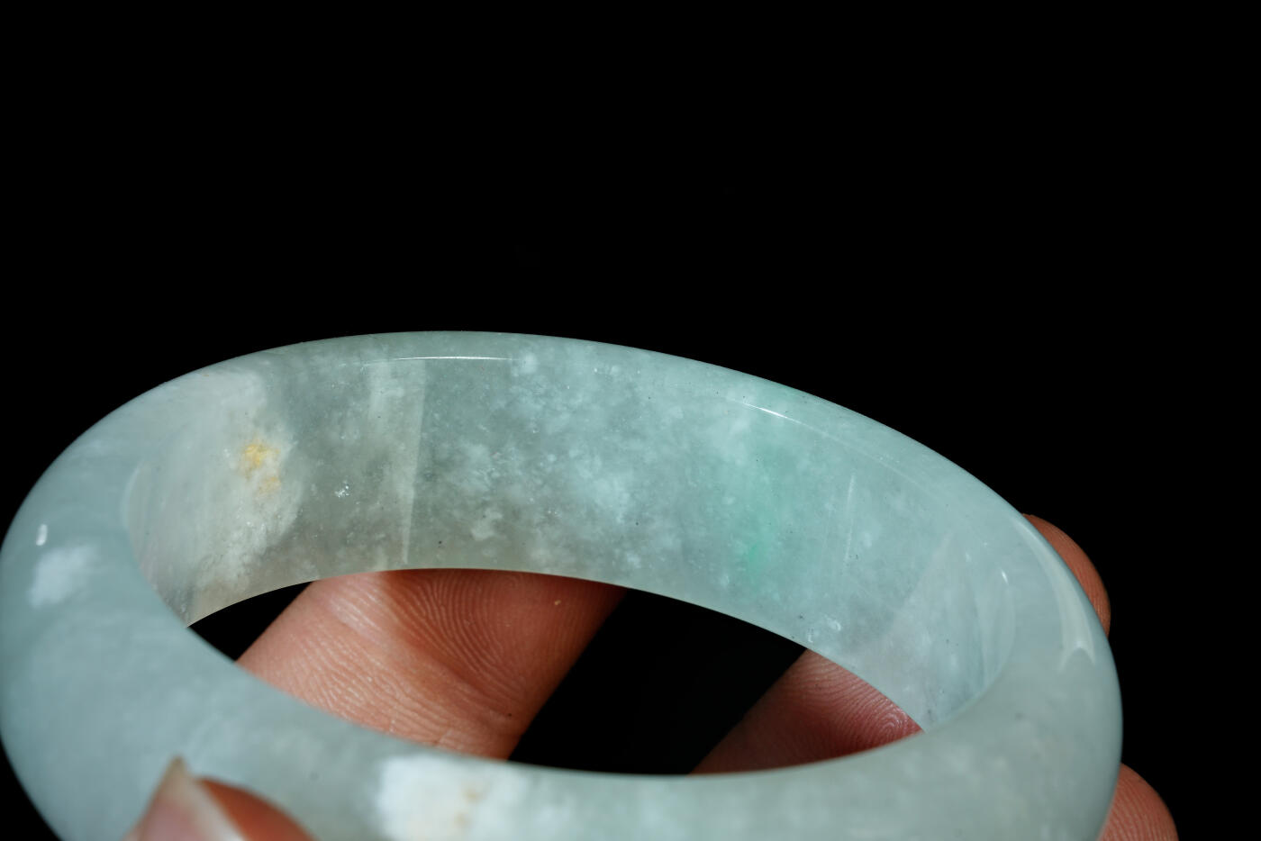 上海都达杂项专场三十一【全场包邮】  天然冰绿种翡翠手镯89-40