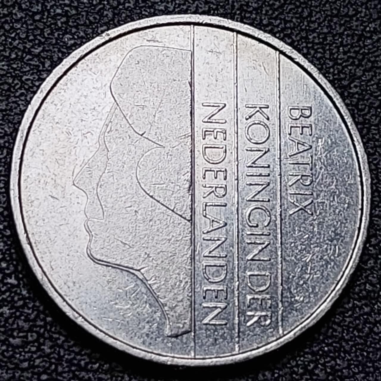 泉币菌-第188场- 迎情人节专场 本场拍品多 请提前出价（本周五和之前拍的 2月14日发货）