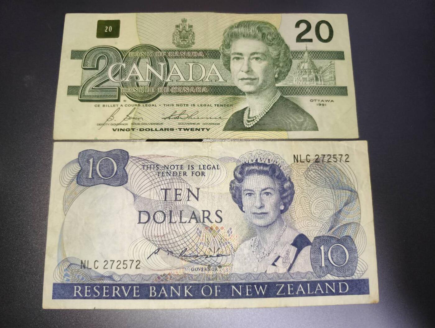 春节钱币瓷器清货捡漏拍场