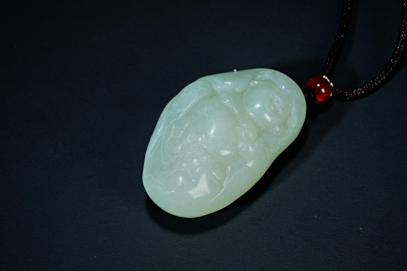 上海都达杂项专场三十一【全场包邮】  和田玉精雕《刘海戏金蟾》挂件89-31