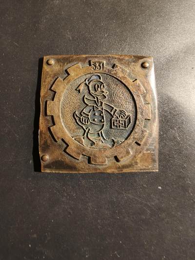 老王徽章第182期 - 唐老鸭纪念章