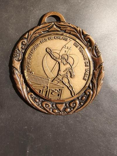 老王徽章第182期 - 法国乒乓球大赛纪念章