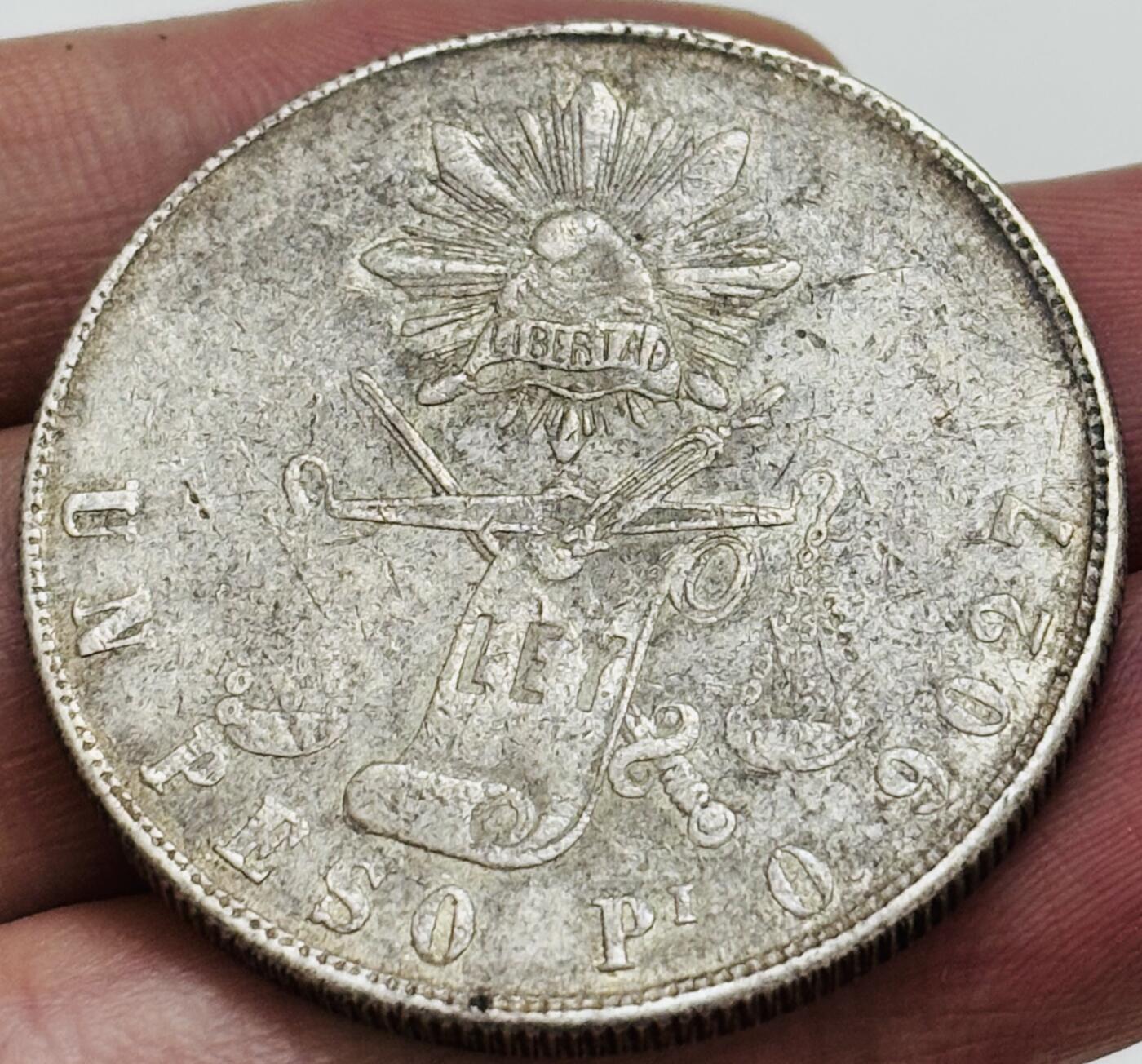 【金马踏春，泉马奔腾】2026 年新年贺岁场，（定于年初五接财神截拍）祝各位老板马到成功，马上有钱，愿岁岁平安喜乐顺遂 少见 1871 年墨西哥天平鹰洋 1 比索银元，包浆美品