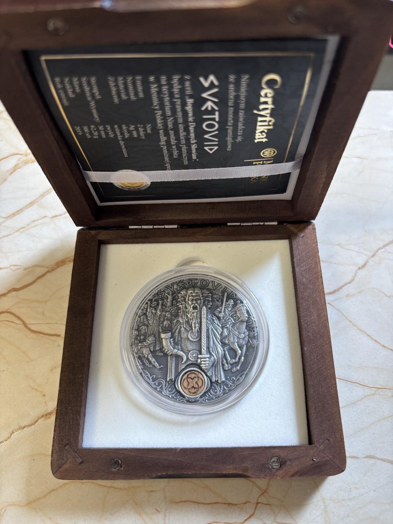 第191期拍卖 纽埃2019斯拉夫神系列2战神斯韦托维德2盎司银币，999银，发行500枚