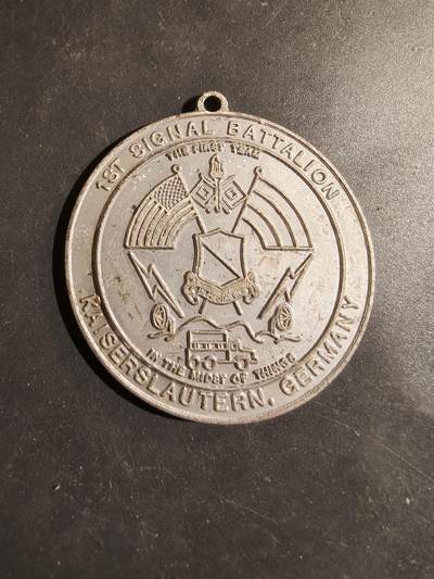 老王徽章第182期 - 美国陆军第一通信营纪念章