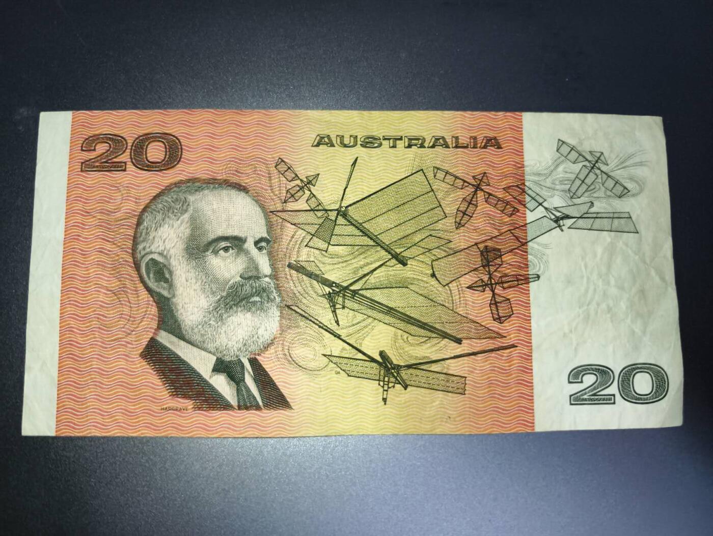 春节钱币瓷器清货捡漏拍场