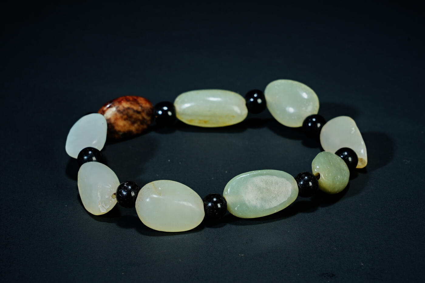 上海都达杂项专场三十一【全场包邮】  天然和田玉籽料手串89-87