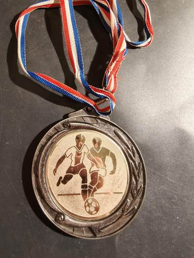 老王徽章第182期 - 法国足球运动奖牌