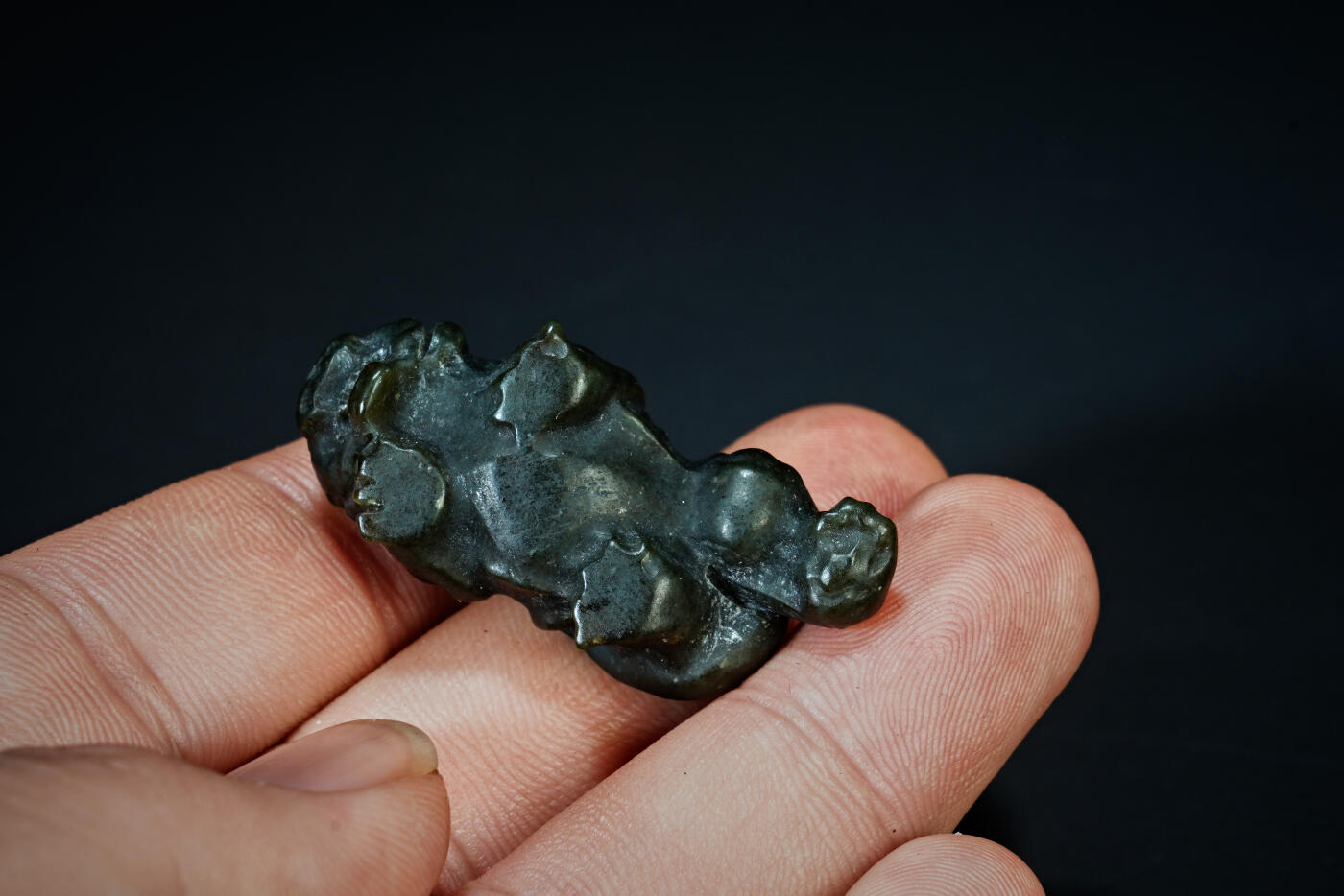 上海都达杂项专场三十一【全场包邮】  天然和田玉青玉精雕《虎虎生威》挂件89-93