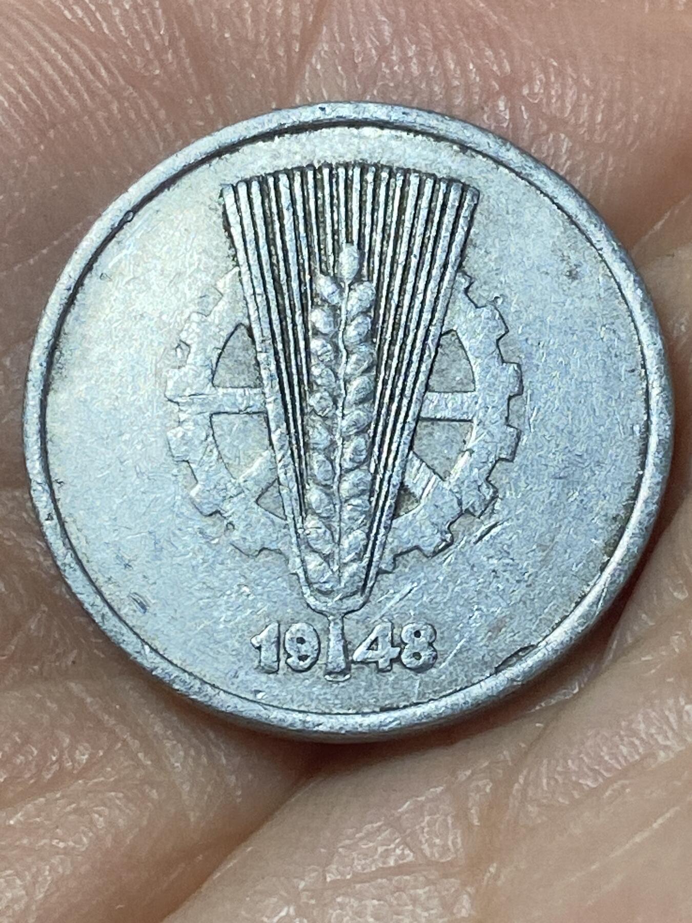 2026年第二十四场(总第一百九十三场）外国好品散币场(免佣金) 少见–民主德国1948年10芬尼(第一版，A标柏林造)