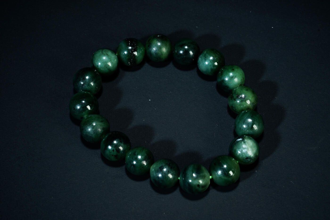 上海都达杂项专场三十一【全场包邮】  天然和田玉碧玉1.2圆珠手串 附鉴定证书89-88