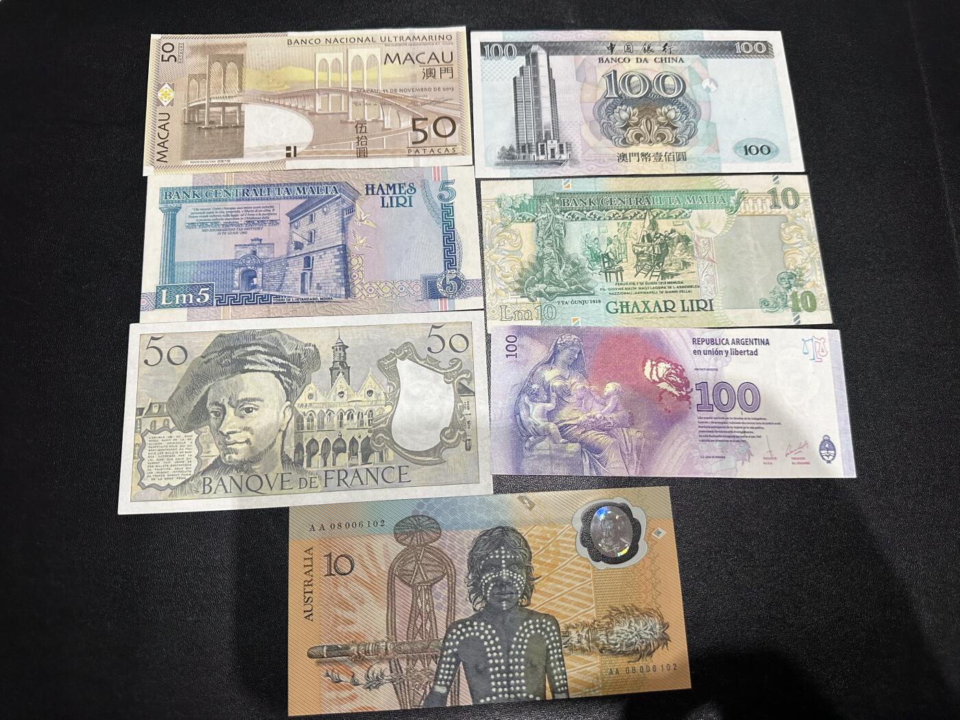 《外钞收藏家》第六百一十一期（农历新年第一场/快递恢复正常再发货）（长期征集拍品、欢迎藏友们联系合作） 澳门、马耳他、法国、阿根廷、澳大利亚7张一起 非全新 品相如图 澳大利亚10元纪念钞有个小裂口