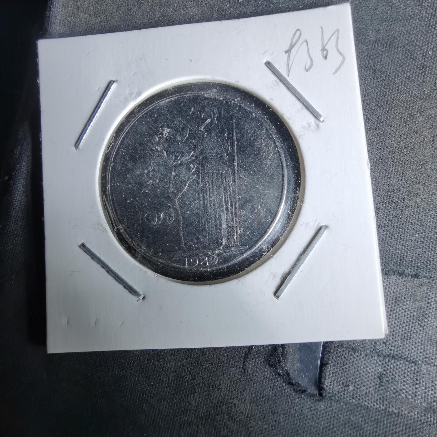 沼泽如烟--第993场 意大利1989年100里拉