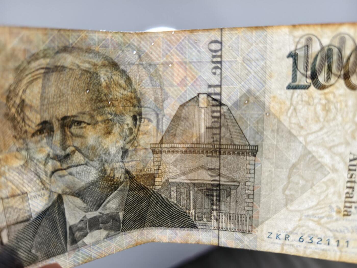 春节钱币瓷器清货捡漏拍场