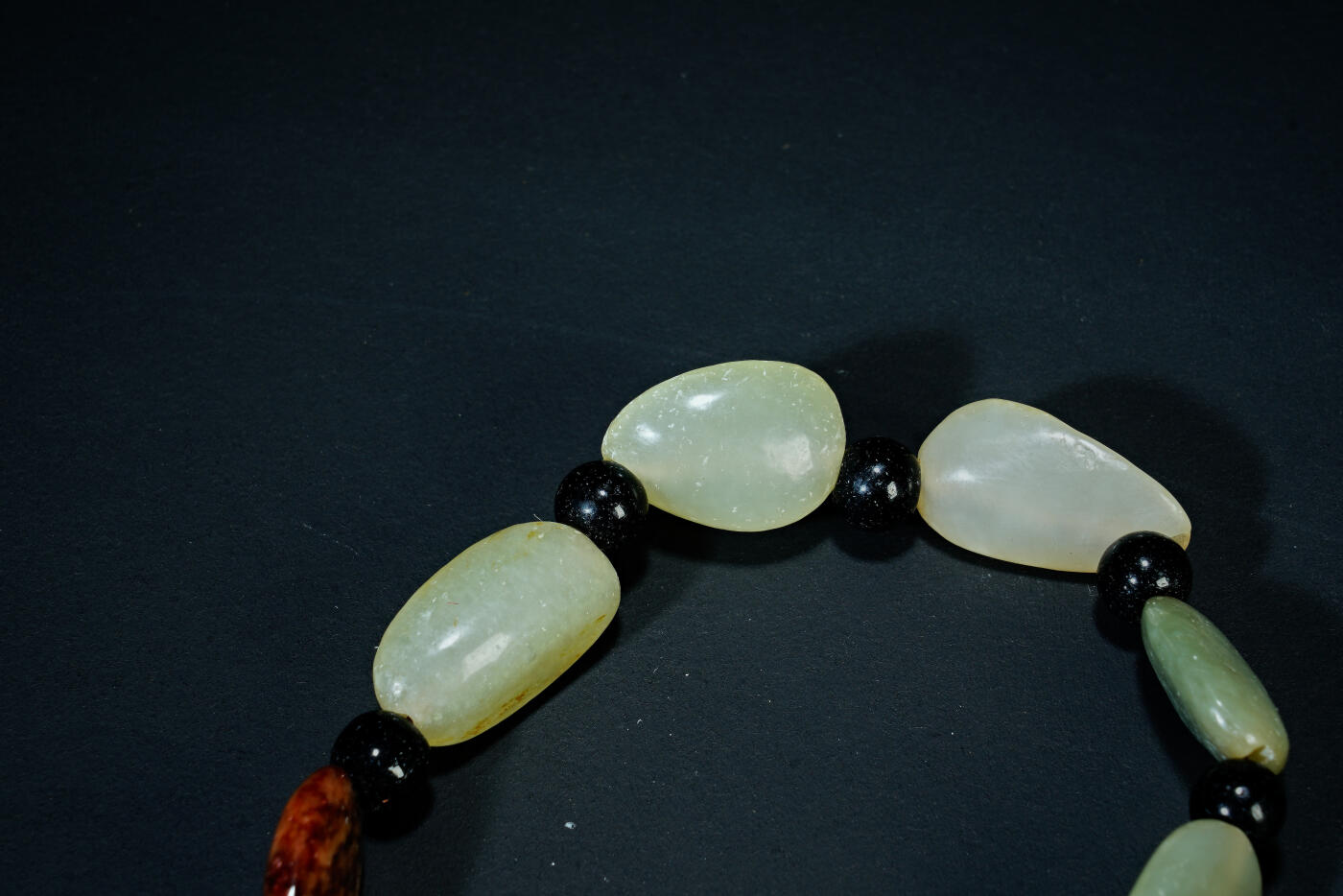 上海都达杂项专场三十一【全场包邮】  天然和田玉籽料手串89-87