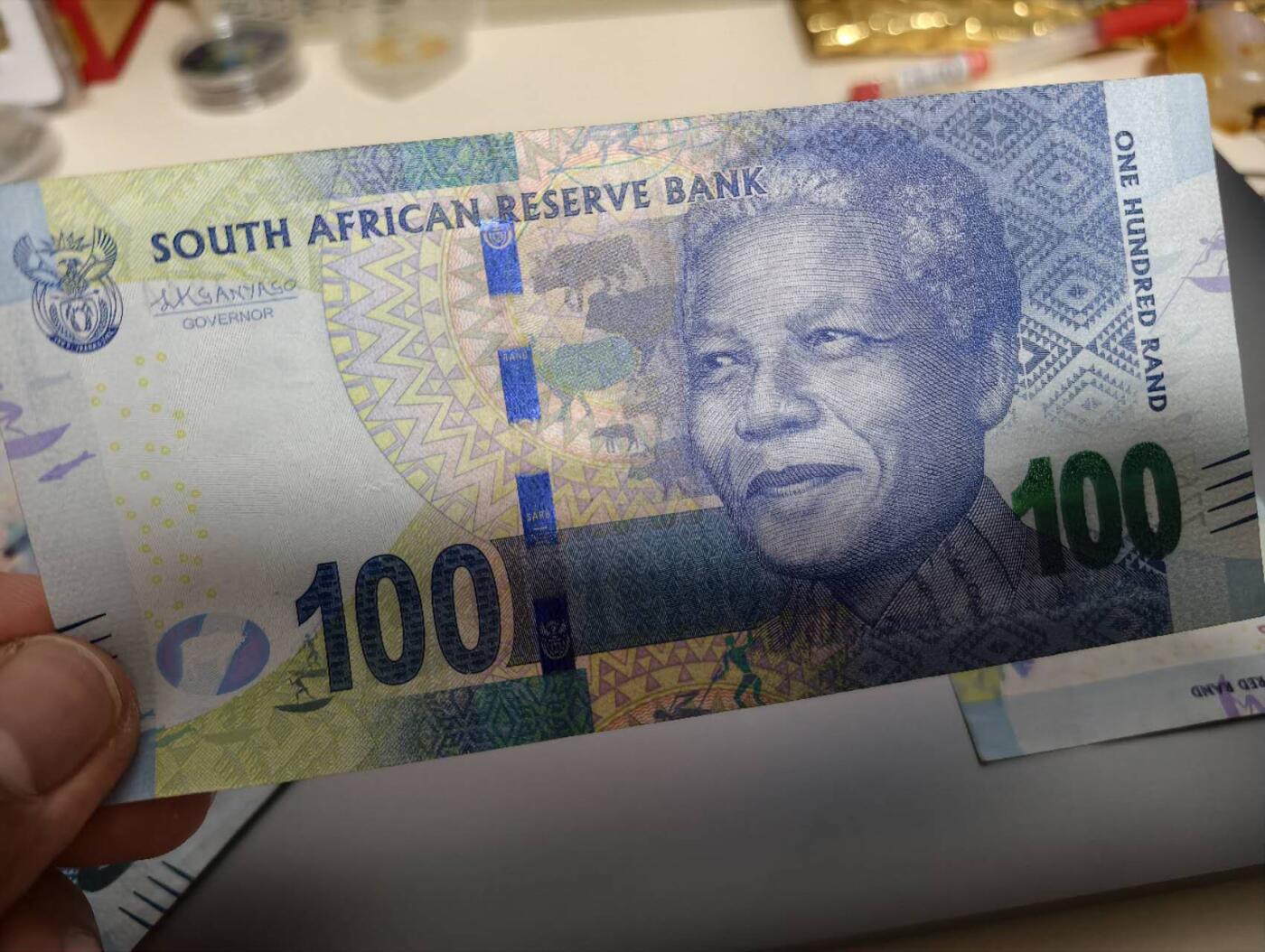 春节钱币瓷器清货捡漏拍场