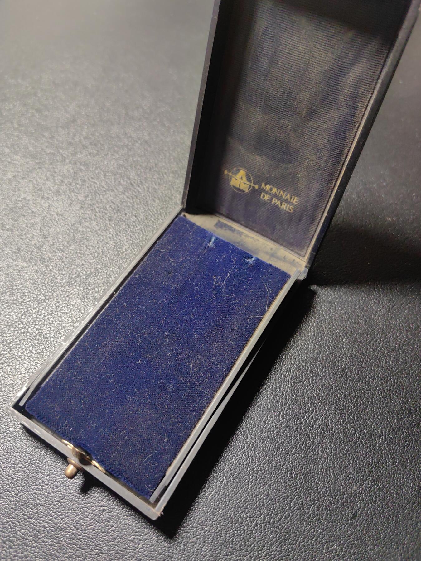 靖甫拍卖第四场 法国勋奖章盒子 巴黎造币厂铭