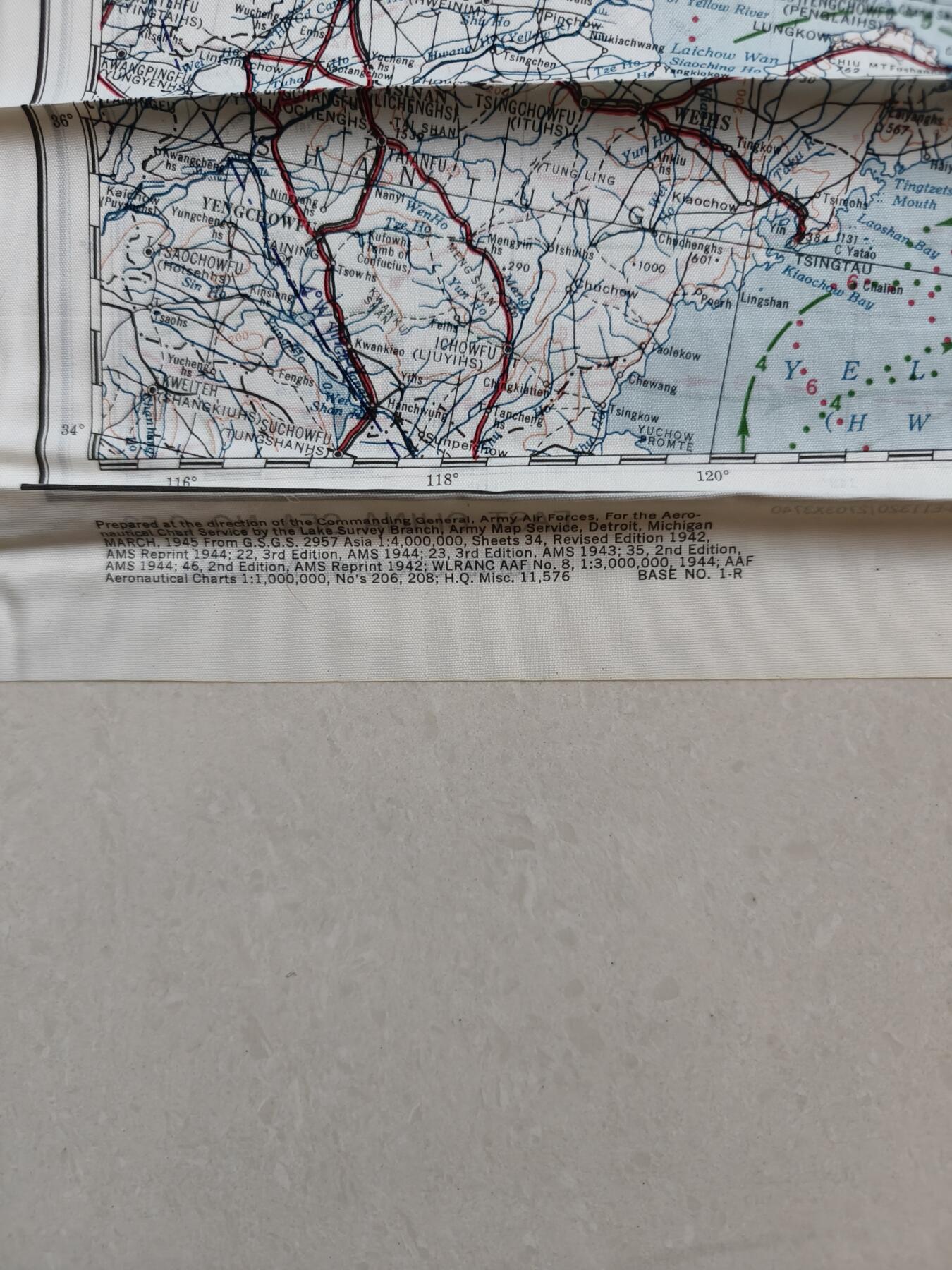 老王徽章第182期 美国二战陆军航空兵逃生图 正面为日本与中国南海 背面为中国东海 大型尺寸约1.2米×1.2米