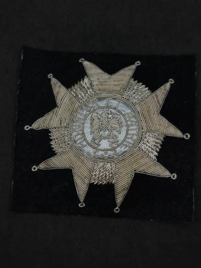 凯旋世界勋赏（第22期新年大拍）（欢迎送拍）（对拍品有疑问请询问客服，不接受到手刀，出价默认拍品品相。请认真阅读拍卖规则！出价默认已认可！）（收到货请录制开箱视频，无视频概不处理问题。） - 布制帝国版荣誉军团星芒刺绣