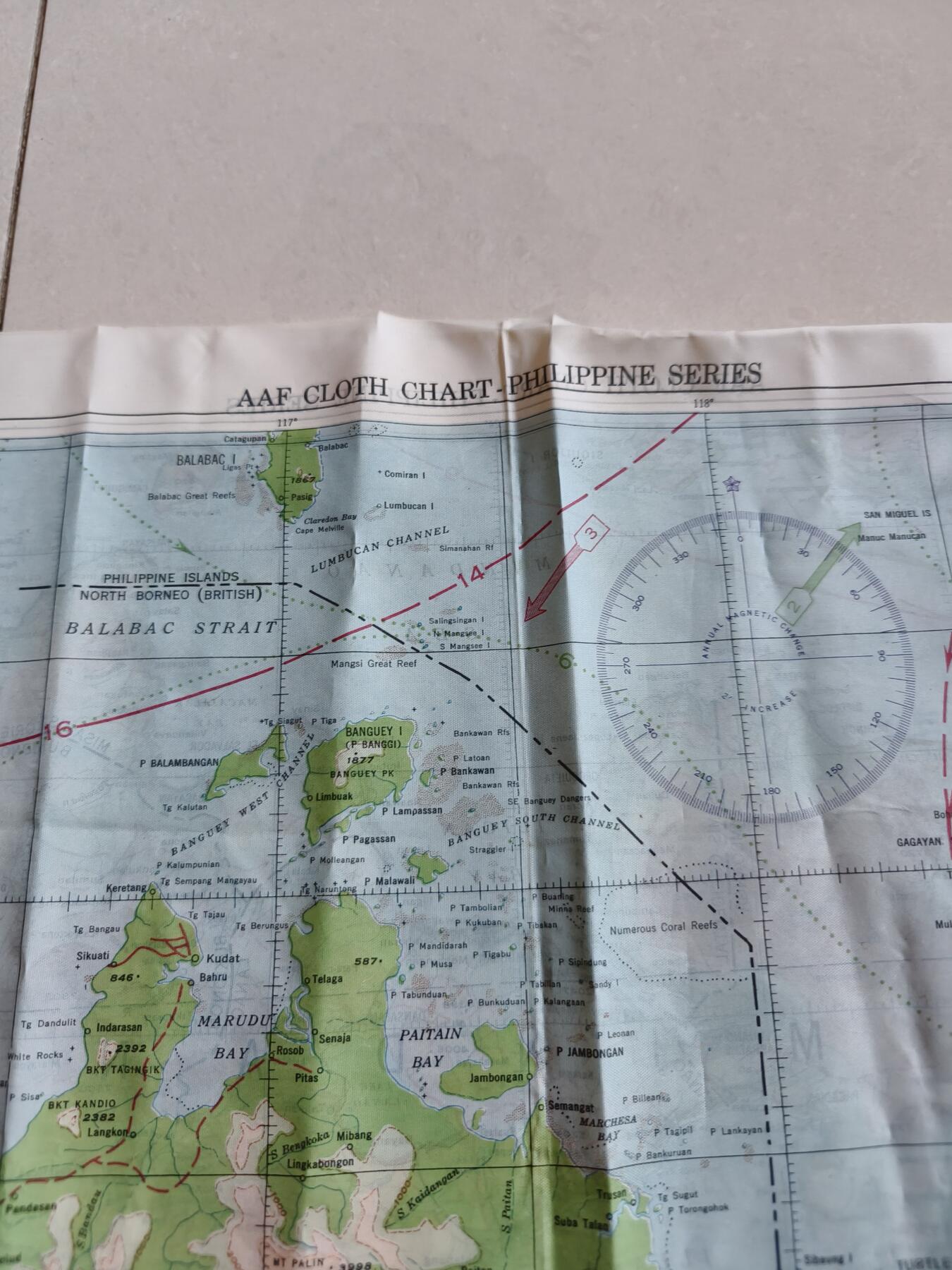 老王徽章第182期 美国二战陆军航空兵逃生图 东南亚战区 两面分别为菲律宾棉兰老岛和马来西亚北婆罗洲 尺寸约100×60cm 少见地区