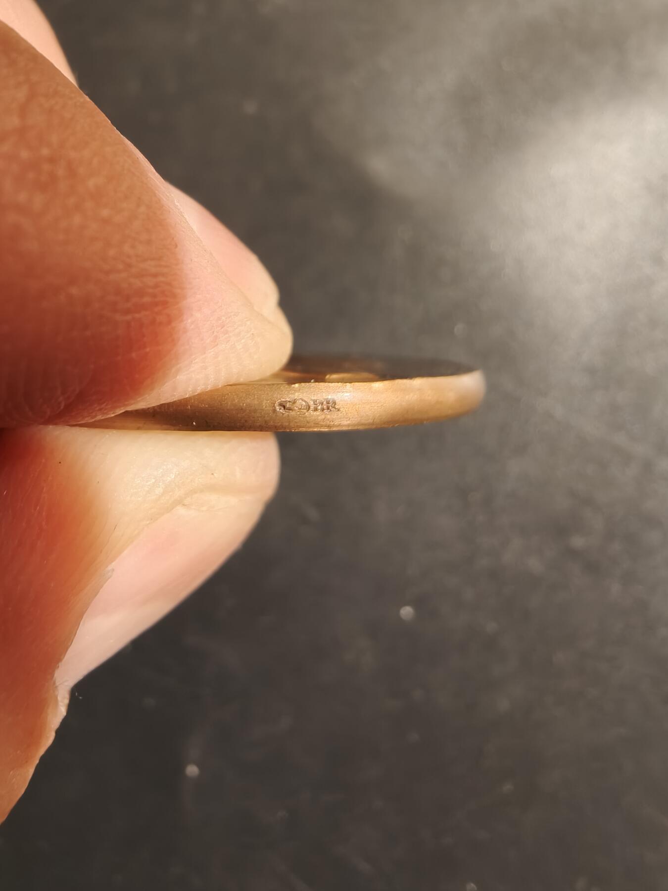 老王徽章第182期 1977年法国公证人第74届大会铜章