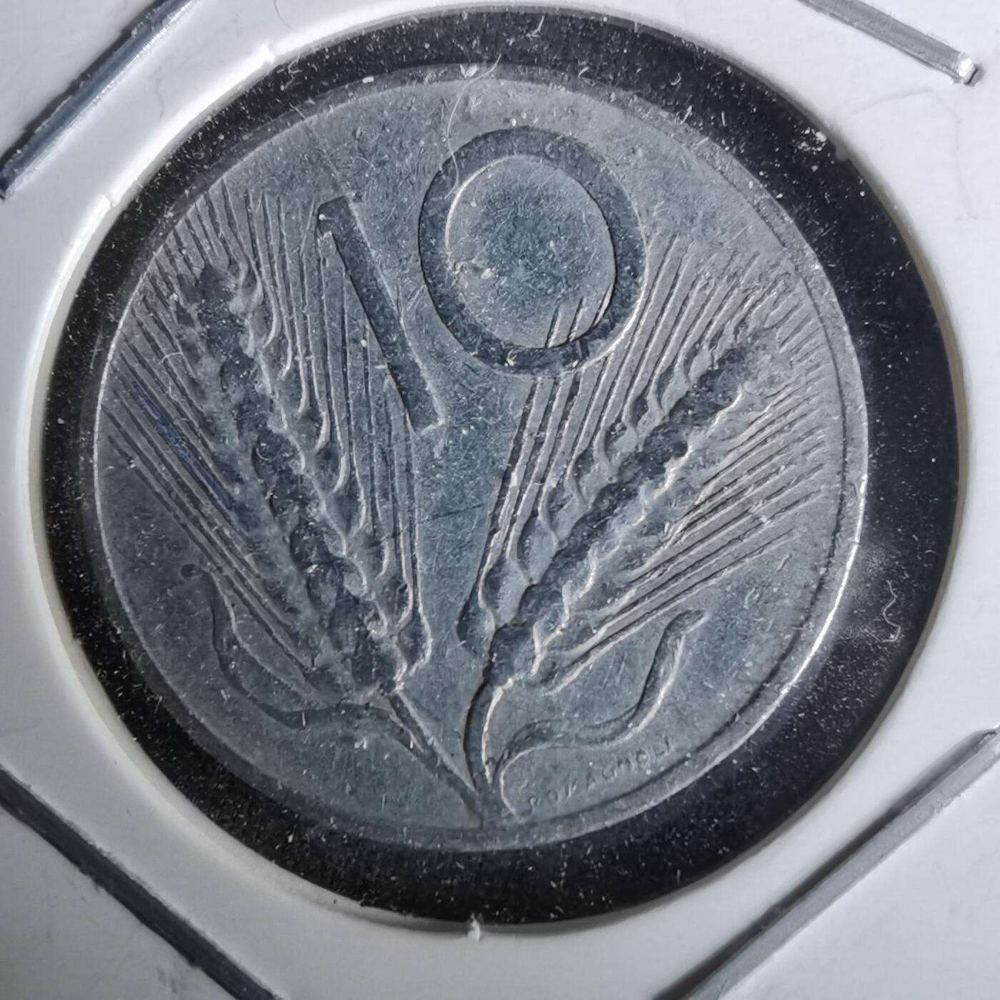 沼泽如烟--第993场 意大利1953年10里拉