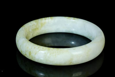 上海都达杂项专场三十一【全场包邮】  - 天然 蓝田玉贵妃手镯89-54