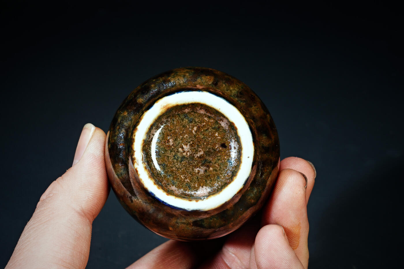 上海都达杂项专场三十一【全场包邮】  陨石杯子一对89-4