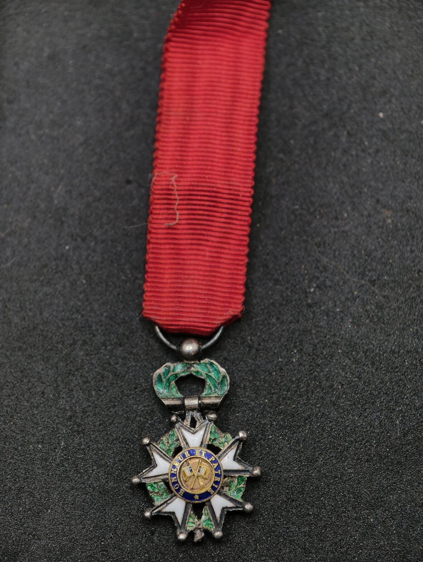 凯旋世界勋赏（第22期新年大拍）（欢迎送拍）（对拍品有疑问请询问客服，不接受到手刀，出价默认拍品品相。请认真阅读拍卖规则！出价默认已认可！）（收到货请录制开箱视频，无视频概不处理问题。）