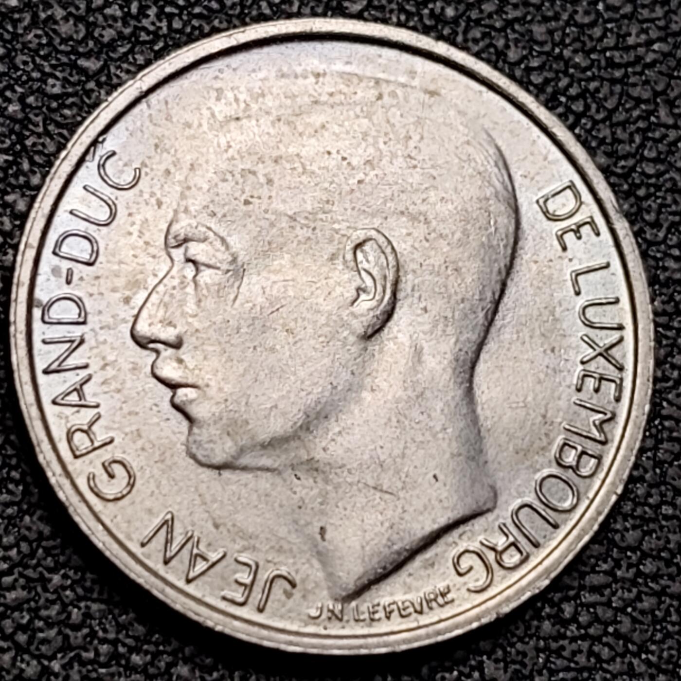 泉币菌-第188场- 迎情人节专场 本场拍品多 请提前出价（本周五和之前拍的 2月14日发货）