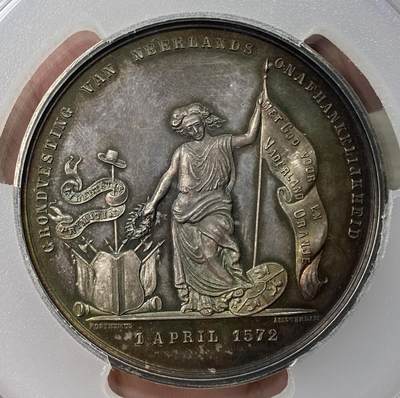 万国钱币拍卖第061期（马年首拍） PCGS SP63 1872年荷兰独立300周年纪念大银章 尼德兰沉默者威廉一世戴冠着袍侧像 背面荷兰女神践踏西班牙盾徽 原味深五彩极美 62MM大规格罕见品种收藏级 PC唯一亚军更高仅一枚