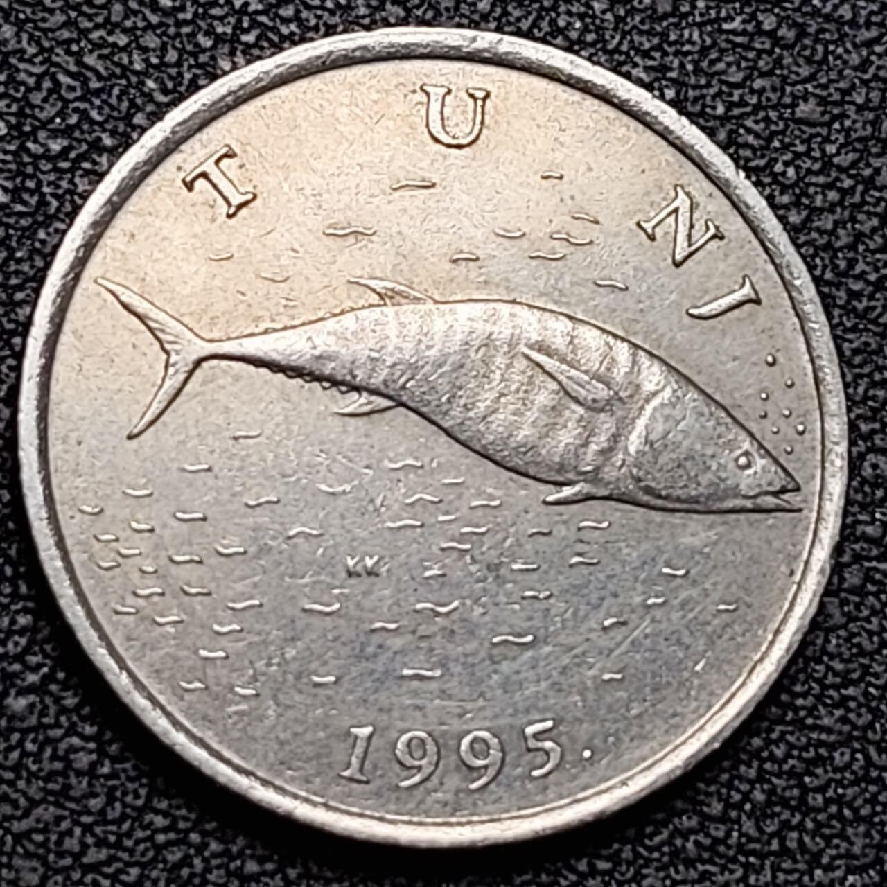 泉币菌-第188场- 迎情人节专场 本场拍品多 请提前出价（本周五和之前拍的 2月14日发货）