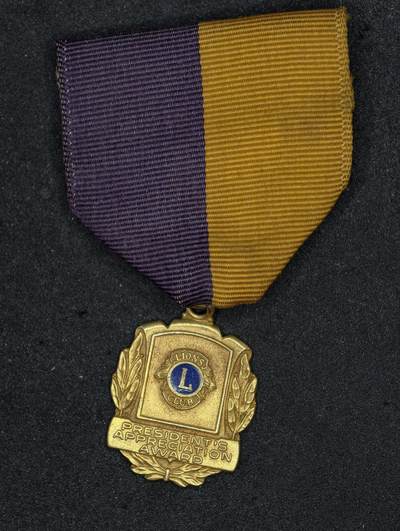 凯旋世界勋赏（第22期新年大拍）（欢迎送拍）（对拍品有疑问请询问客服，不接受到手刀，出价默认拍品品相。请认真阅读拍卖规则！出价默认已认可！）（收到货请录制开箱视频，无视频概不处理问题。） - 黄金制