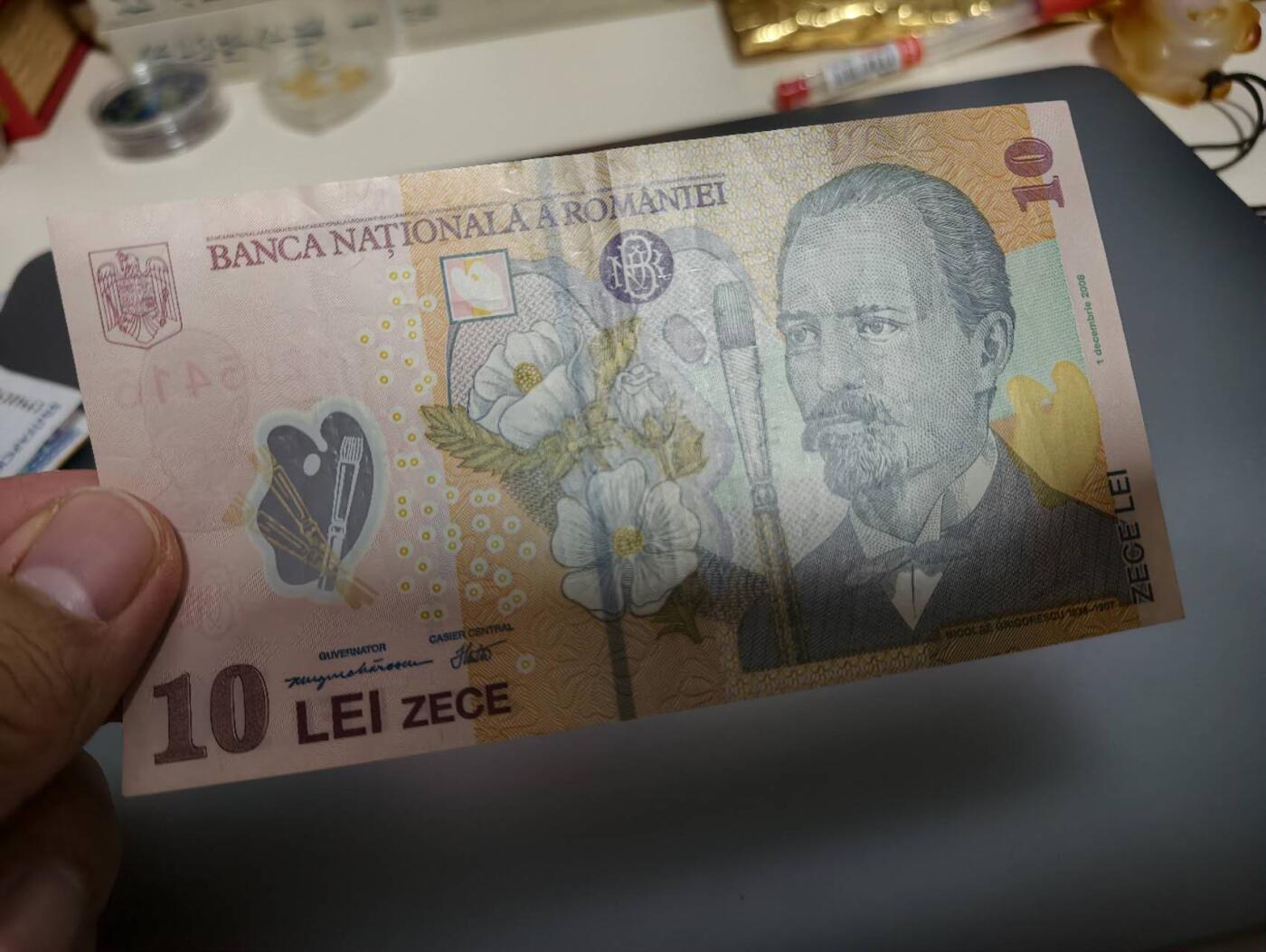 春节钱币瓷器清货捡漏拍场