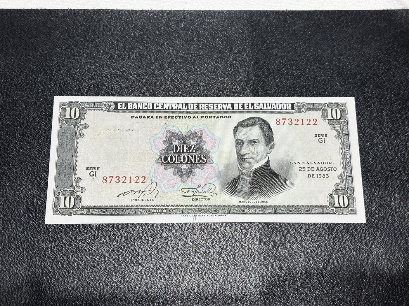 《外钞收藏家》第六百一十一期（农历新年第一场/快递恢复正常再发货）（长期征集拍品、欢迎藏友们联系合作） 1983年萨尔瓦多10克朗 全新UNC 尾122