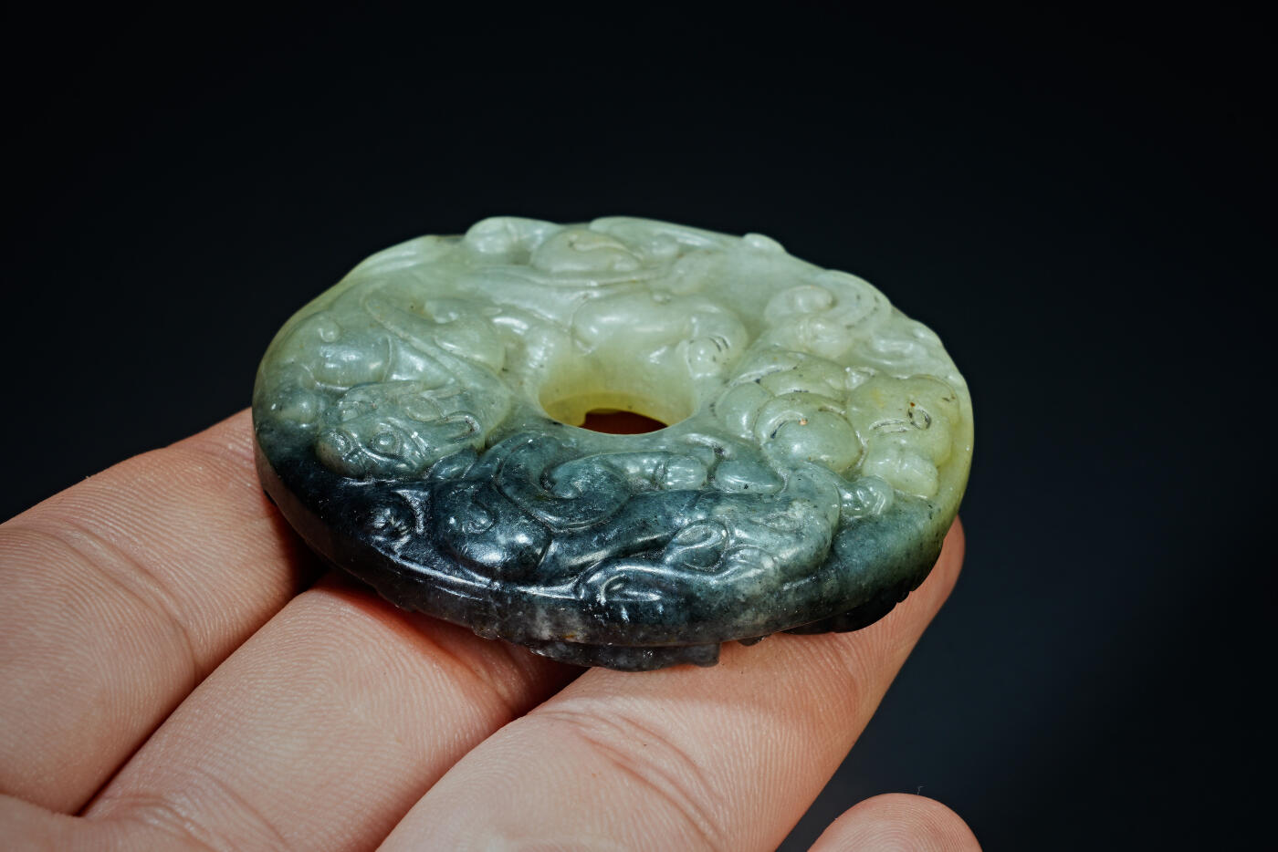 上海都达杂项专场三十一【全场包邮】  古玉螭龙玉璧89-79