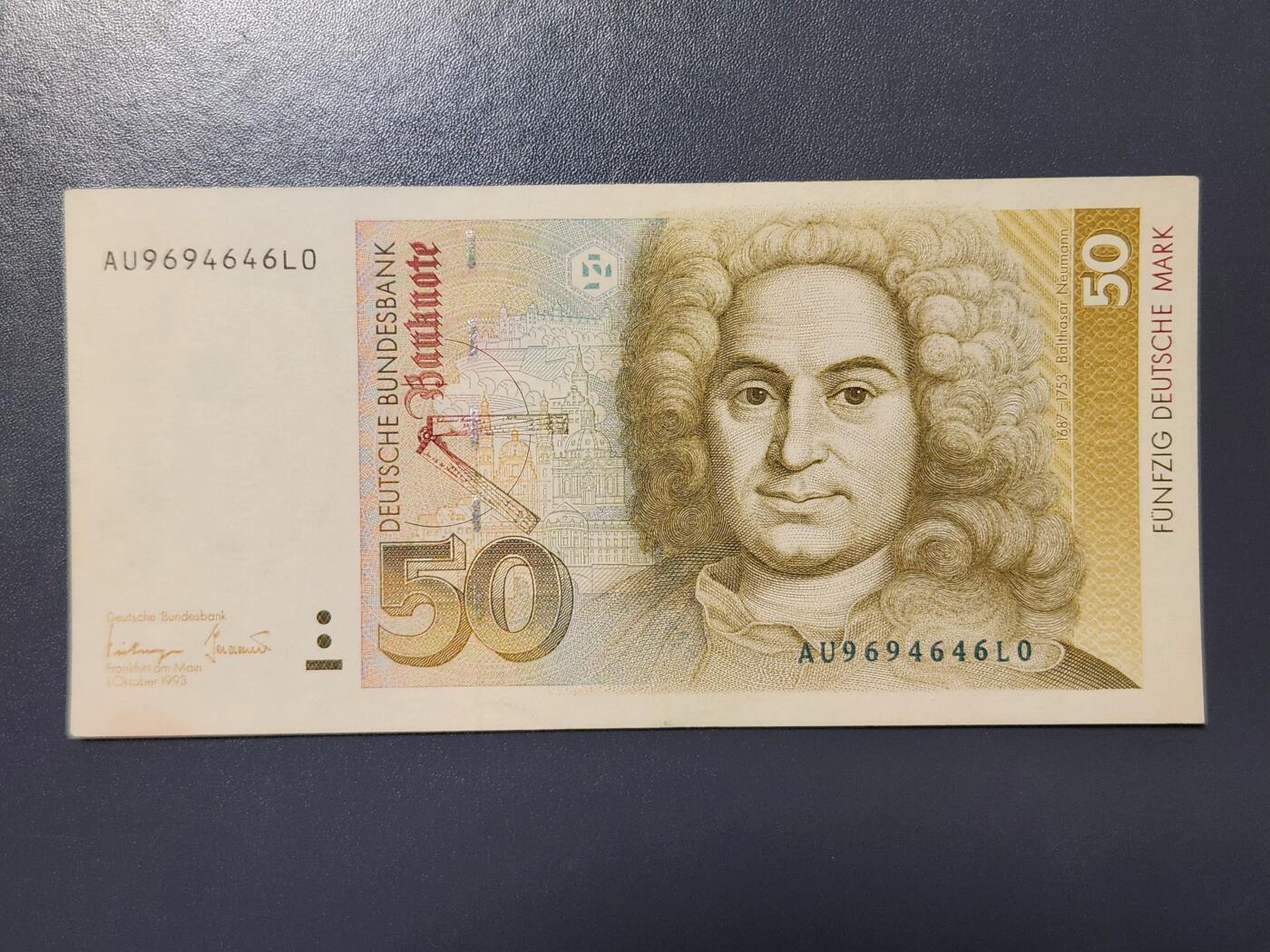 2月13号晚上8点 外国纸币自动截拍第25场 德国50马克几乎全新