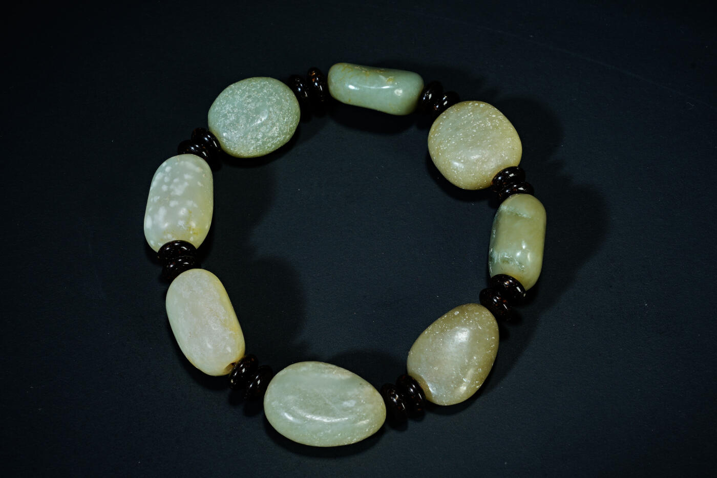 上海都达杂项专场三十一【全场包邮】  天然和田玉籽料手串 附鉴定证书89-86