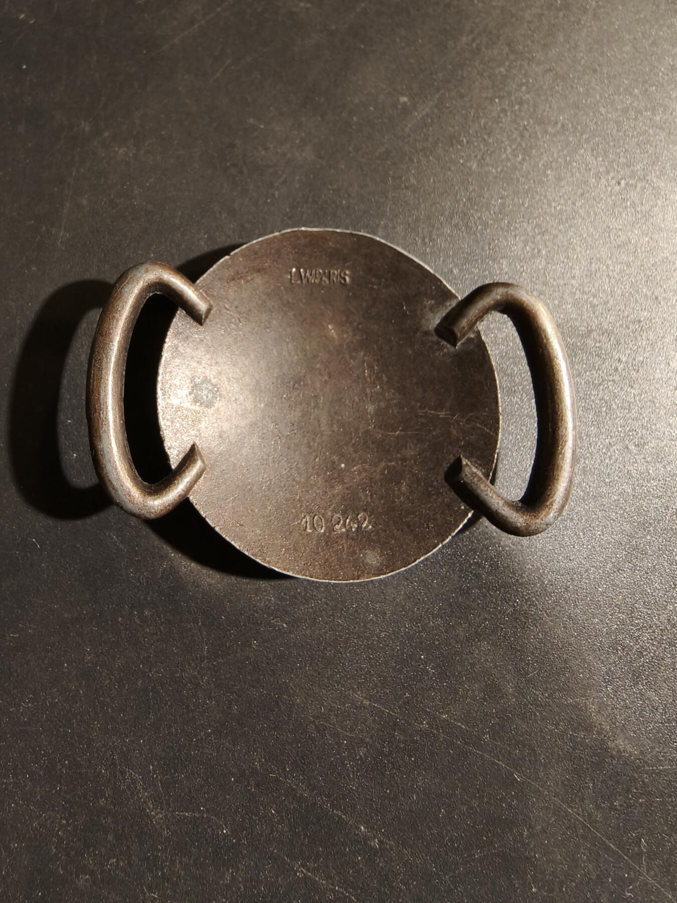 老王徽章第182期 法国童子军腰带扣