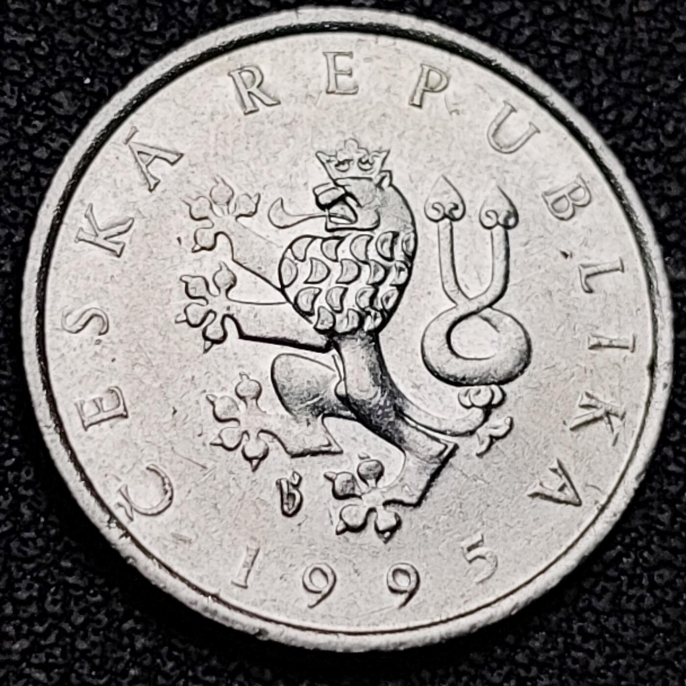 泉币菌-第188场- 迎情人节专场 本场拍品多 请提前出价（本周五和之前拍的 2月14日发货）