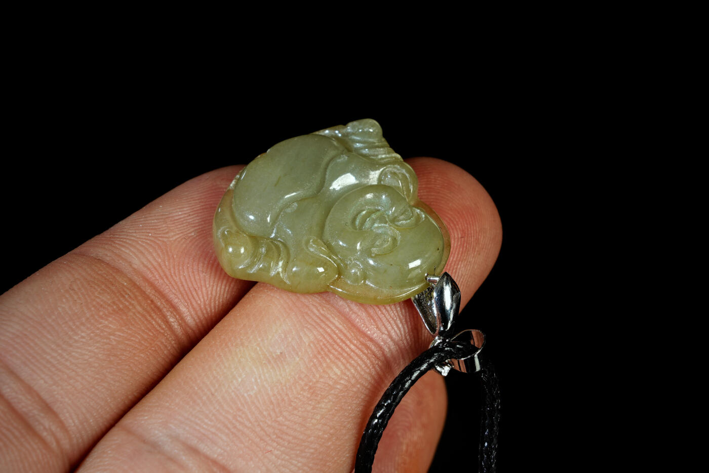 上海都达杂项专场三十一【全场包邮】  天然翡翠（A货）精雕《佛公》挂件89-108