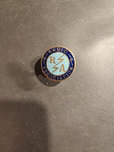 老王徽章第182期 - 英国无线电协会证章